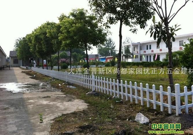 草綠色雙邊護欄網圈地圈果園養殖防護鐵絲網鐵路高速兩側圍欄網